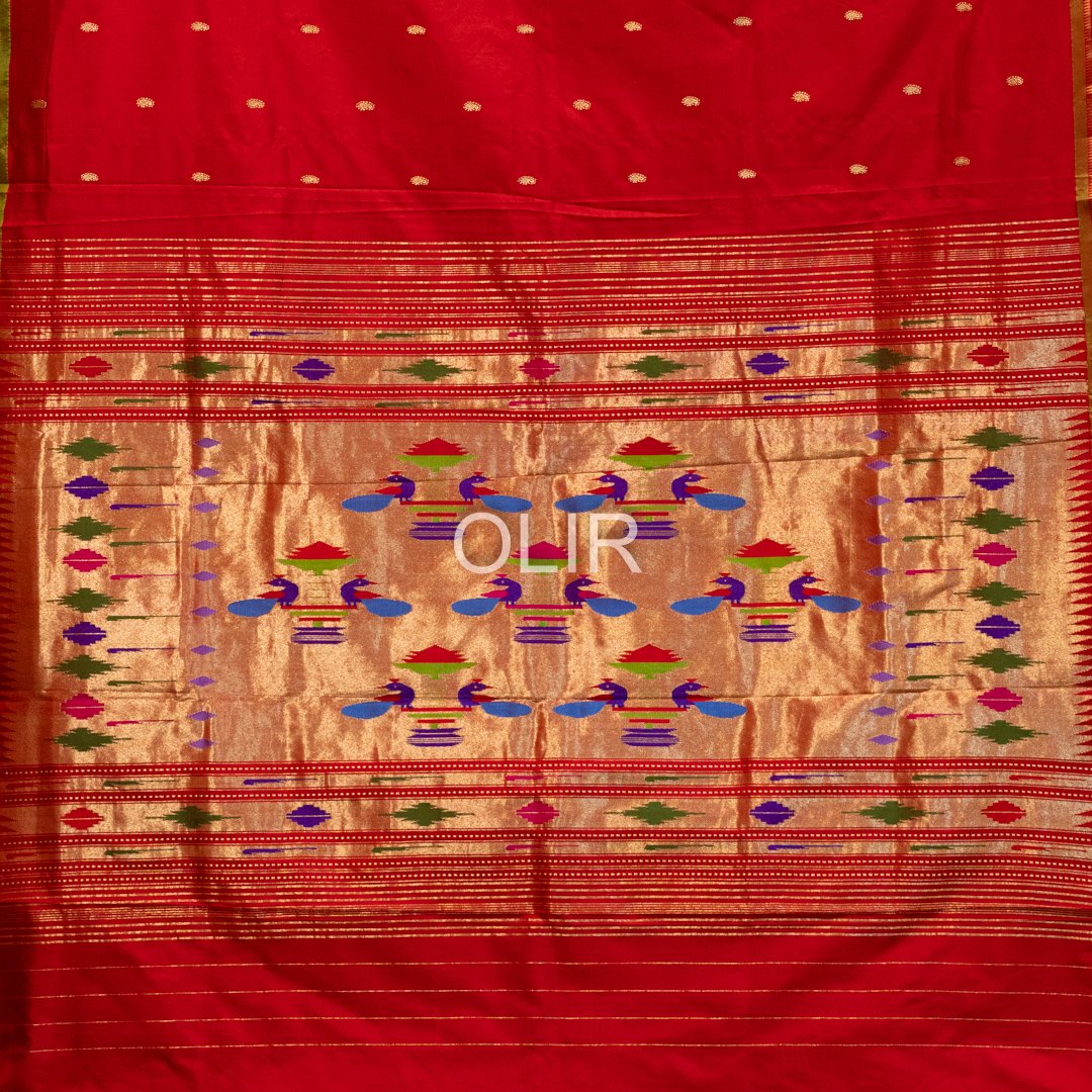 Traditional Red and Green Pure Silk Handwoven Paithani Saree - Image 2